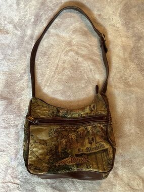 green purse bag